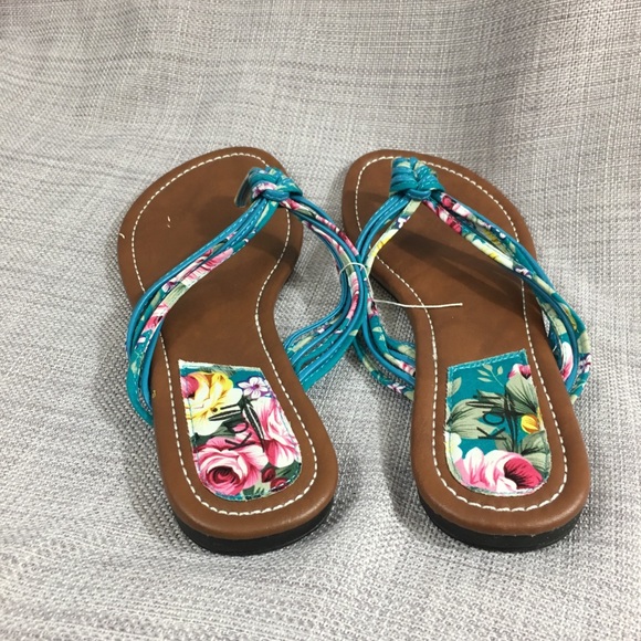 5🌟rated! 👠 NWT! ✨ Kalli ✨ Blue Flip Flop Sandals - Picture 5 of 8